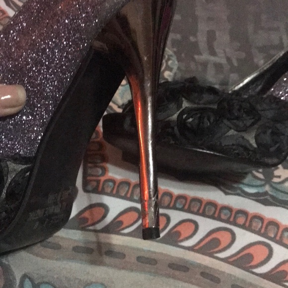 Sold - Picture 3 of 3